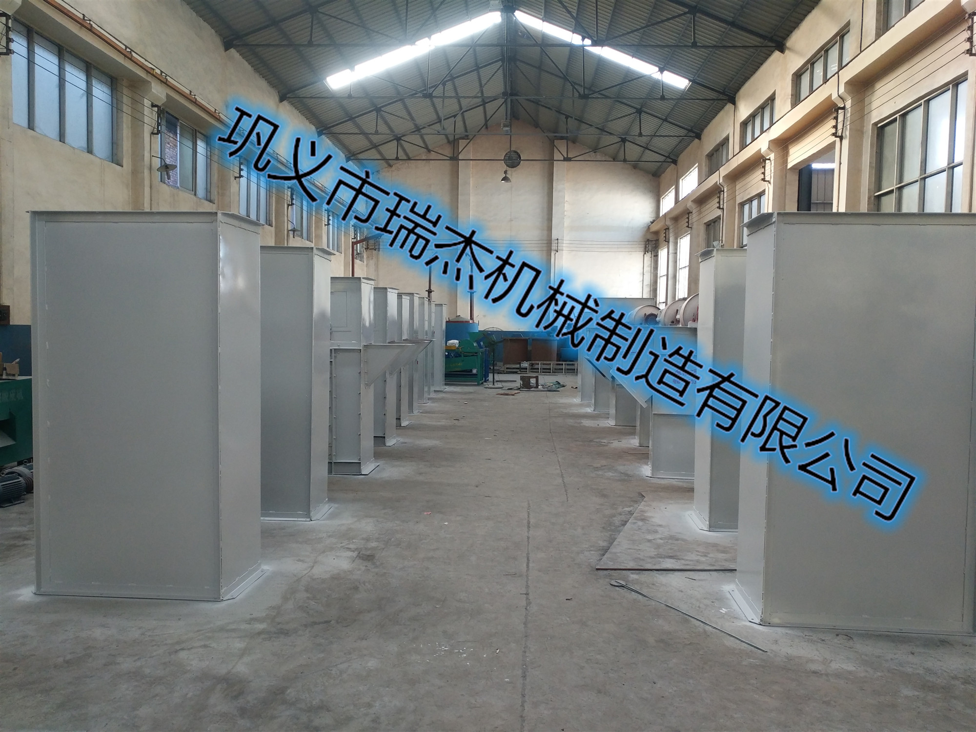 斗式提升机厂家实照